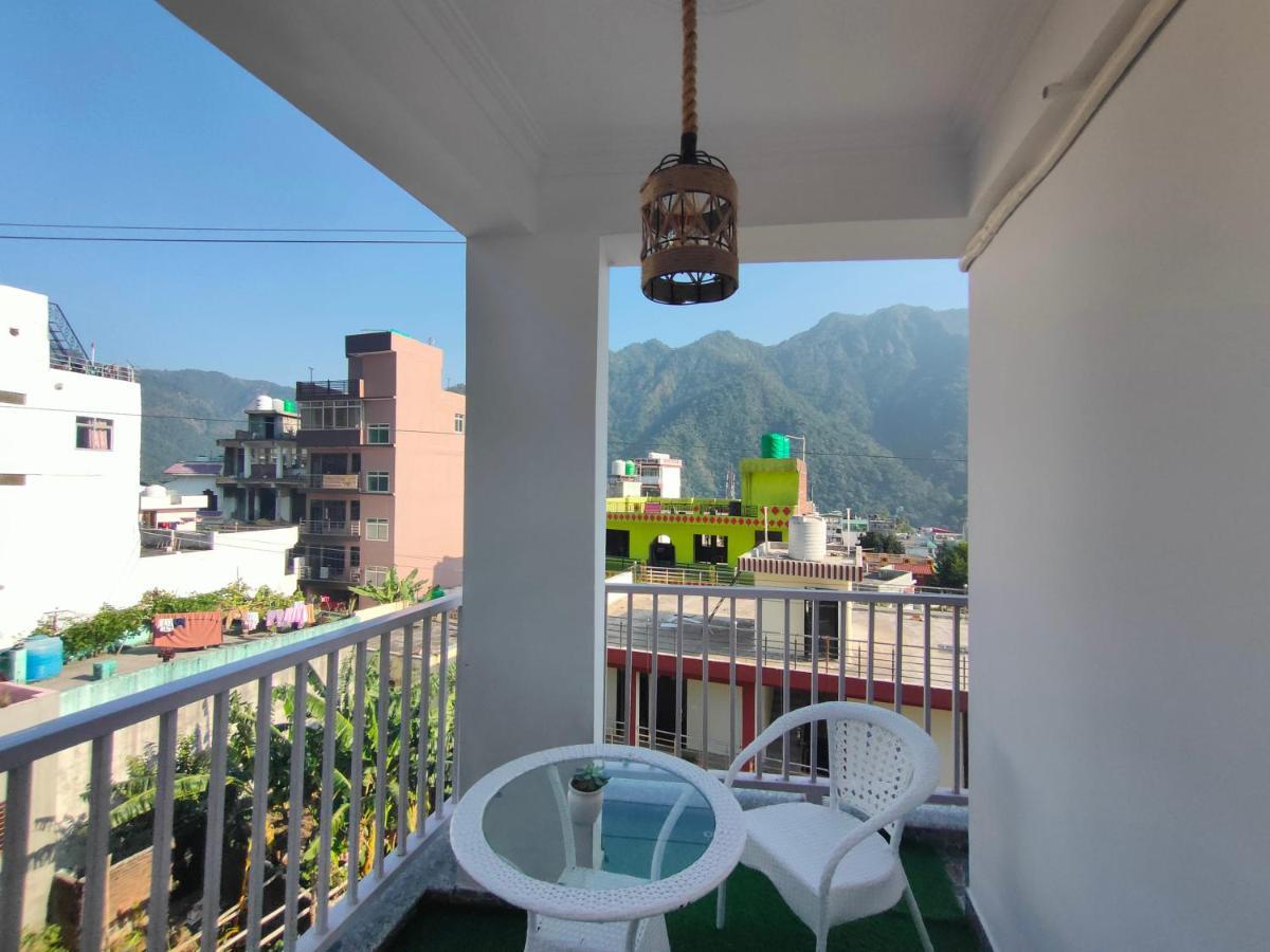 Backpacker Duniya Hostel Risikés Kültér fotó