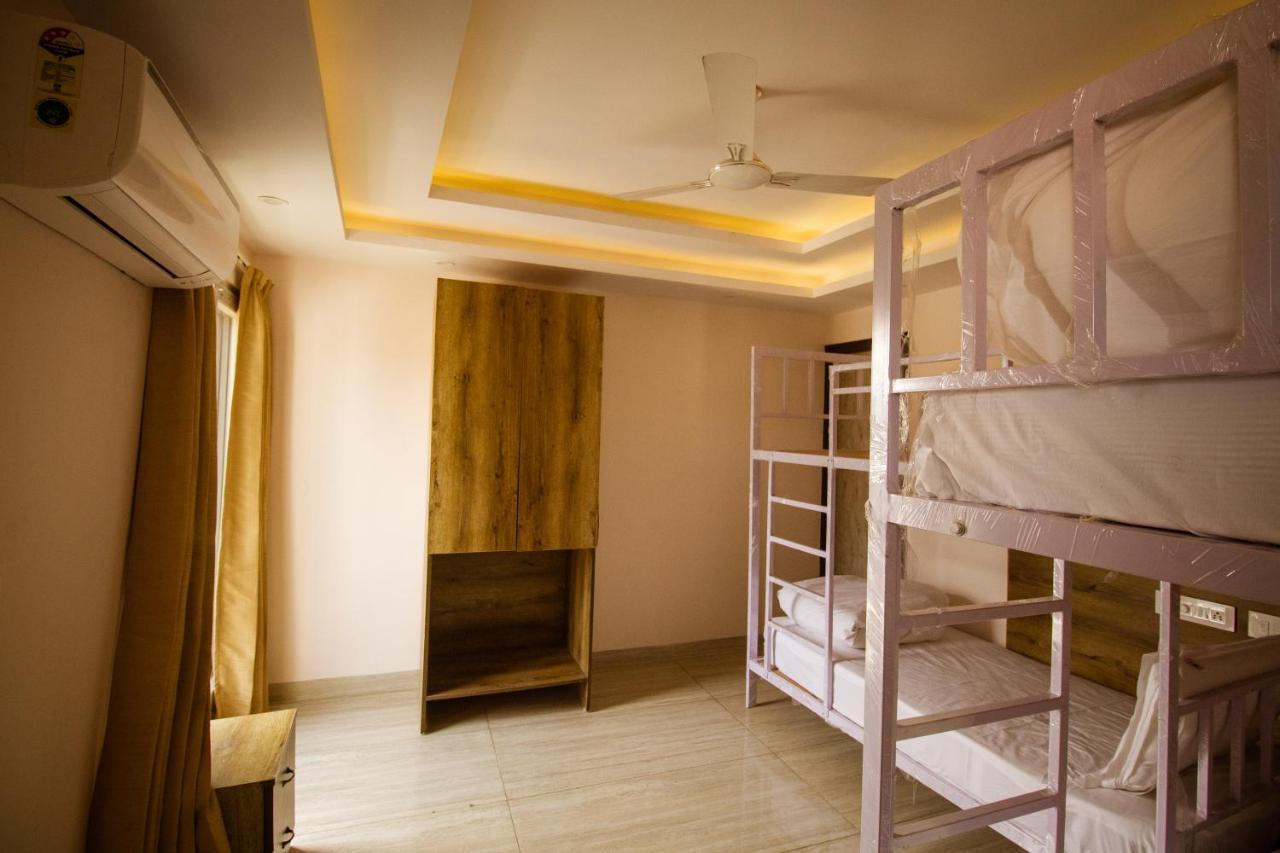 Backpacker Duniya Hostel Risikés Kültér fotó